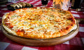 Pizza Tre Formaggi